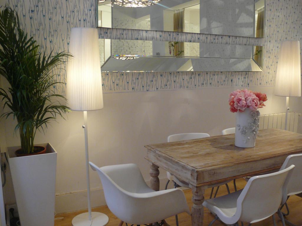 Apartamentos Manzana Madrid Room photo